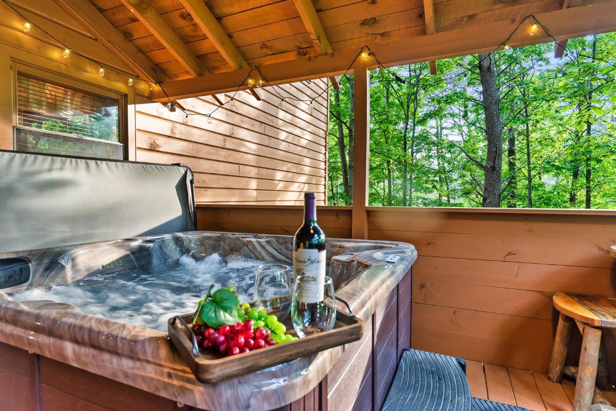 Cozy, Ada Accessible, Family Cabin With Hot Tub Sevierville Exterior foto